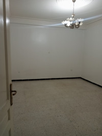 appartement-location-f3-alger-dar-el-beida-algerie