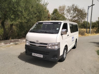 fourgon-toyota-hiace-2011-irdjen-tizi-ouzou-algerie