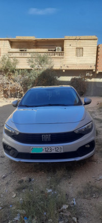 voitures-fiat-tipo-sedan-2023-cite-plus-bir-el-ater-tebessa-algerie