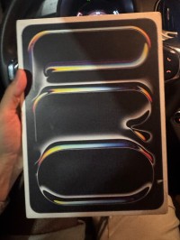 كمبيوتر-لوحي-apple-ipad-pro-m4-درارية-الجزائر