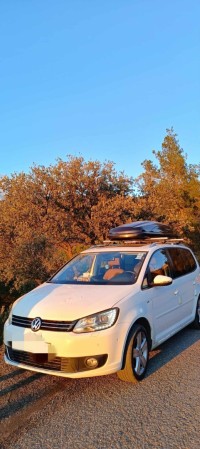 transport-chauffeurs-chauffeur-avec-vehicule-bir-mourad-rais-alger-algerie