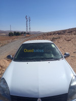 citadine-renault-clio-campus-2014-bye-jijel-algerie