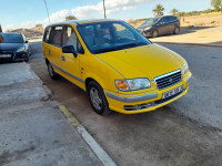 voitures-hyundai-trajet-2008-mascara-algerie