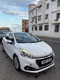 voitures-peugeot-208-2015-allure-facelift-alger-centre-algerie