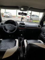 voitures-renault-clio-campus-2012-bye-hraoua-alger-algerie