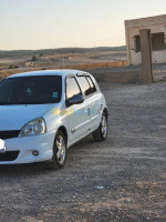 voitures-renault-clio-campus-2012-bye-reghaia-alger-algerie