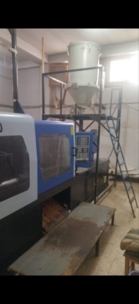 صناعة-و-تصنيع-مكنة-حقن-بلاستيك-pet-160-طن-machine-injection-plastique-بني-تامو-البليدة-الجزائر