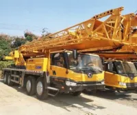 GRUE MOBILE MOYEN ET GRAND TONNAGE A ORAN ,MINI PELLE,COMPACTEUR MANUELLE,CLARK,BOB CAT,POCLAIN ORAN
