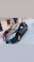 voitures-renault-clio-4-2013-sidi-amar-tipaza-algerie