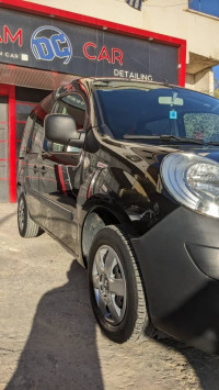 voitures-renault-kangoo-2009-medea-algerie