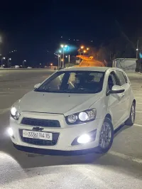 Chevrolet Sonic Hatchback 2014 