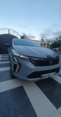 voitures-renault-clio-2024-evolution-boudouaou-boumerdes-algerie