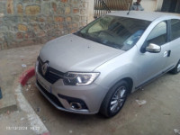 voitures-renault-symbol-2018-berrouaghia-medea-algerie