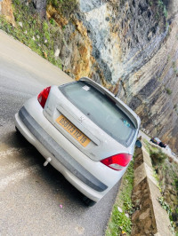 voitures-peugeot-207-2012-allure-el-eulma-setif-algerie