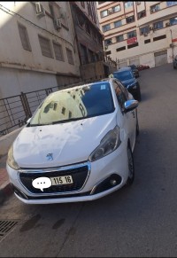 سيارات-peugeot-208-2015-allure-facelift-عين-طاية-الجزائر