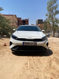 سيارات-kia-kx1-2024-cerato-تقرت-الجزائر