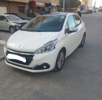 voitures-peugeot-208-2019-allure-facelift-oran-algerie