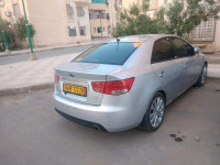 voitures-kia-cerato-2013-msila-algerie