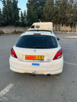 voitures-peugeot-207-2011-allure-el-eulma-setif-algerie