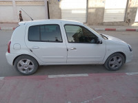 voitures-renault-clio-campus-2012-ain-reggada-guelma-algerie