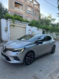 سيارات-renault-clio-5-2022-la-tout-الطارف-الجزائر