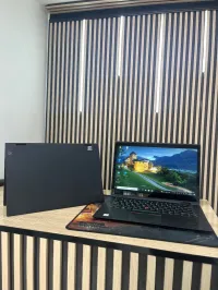 Lenovo thinkpad x1 yoga -i5-8250U- 8gb/256-14pouce FHD -x360 tactile avec stylet 