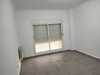 appartement-vente-f3-alger-cheraga-algerie