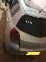 voitures-renault-clio-3-2009-boufatis-oran-algerie