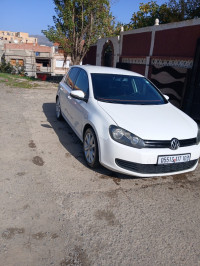 voitures-volkswagen-golf-6-2017-trendline-bouira-algerie