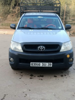 voitures-toyota-hilux-2011-mascara-algerie