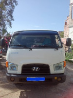 camion-hyundai-hd-65-a-benne-1-ere-main-2017-bejaia-algerie