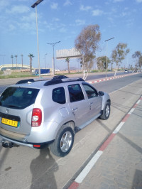 voitures-dacia-duster-2013-ambiance-bir-el-djir-oran-algerie