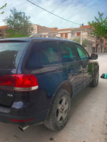 voitures-volkswagen-touareg-2004-chelghoum-laid-mila-algerie