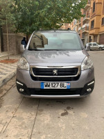 voitures-peugeot-partner-2019-tepee-allure-yabous-khenchela-algerie