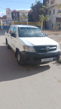 voitures-toyota-hilux-2006-mascara-algerie