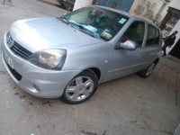 voitures-renault-clio-campus-2012-oran-algerie