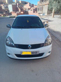 voitures-renault-clio-campus-2013-bye-tlemcen-algerie