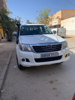 utilitaire-toyota-hilux-2015-legend-dc-4x4-pack-luxe-laghouat-algerie