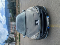 voitures-peugeot-207-2009-blida-algerie