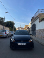 voitures-volkswagen-golf-7-2015-vs4-abt-hussein-dey-alger-algerie