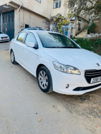 voitures-peugeot-301-2014-medea-algerie