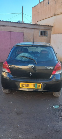 voitures-toyota-yaris-2011-bouira-algerie