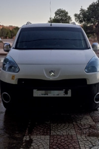 voitures-peugeot-partner-2012-el-bayadh-algerie