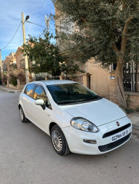 voitures-fiat-punto-2013-grand-tlemcen-algerie