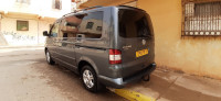 voitures-volkswagen-multivan-2010-gdyel-oran-algerie