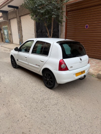 voitures-renault-clio-3-2013-extreme-sidi-bel-abbes-algerie