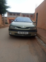 voitures-renault-laguna-1-1995-tiaret-algerie