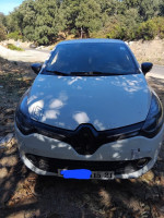 voitures-renault-clio-4-2015-ouled-attia-skikda-algerie