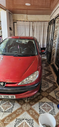 voitures-peugeot-206-2006-staoueli-alger-algerie