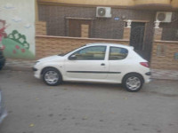 voitures-peugeot-206-2001-bejaia-algerie